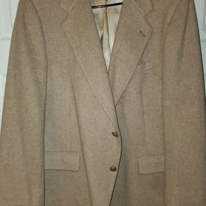 Never worn. Just taking up space.